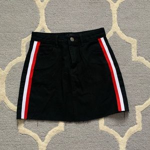 Women’s Size 0 Mini Skirt